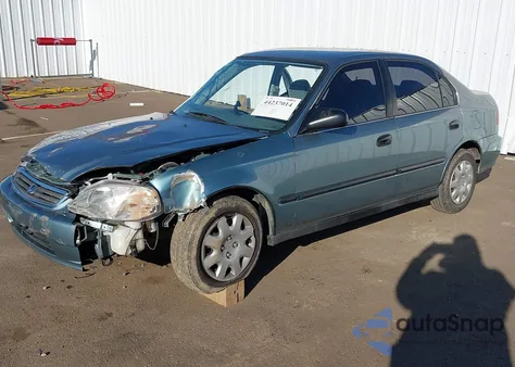 1999 Honda Civic Lx из США, поврежденный, VIN 2HGEJ6672X8549832